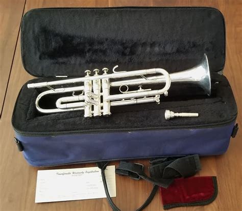 Getzen 490 Trumpet - Image 2
